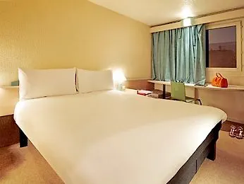 Hotel Ibis Budget Aeropuerto Avenida De Velazquez 2*